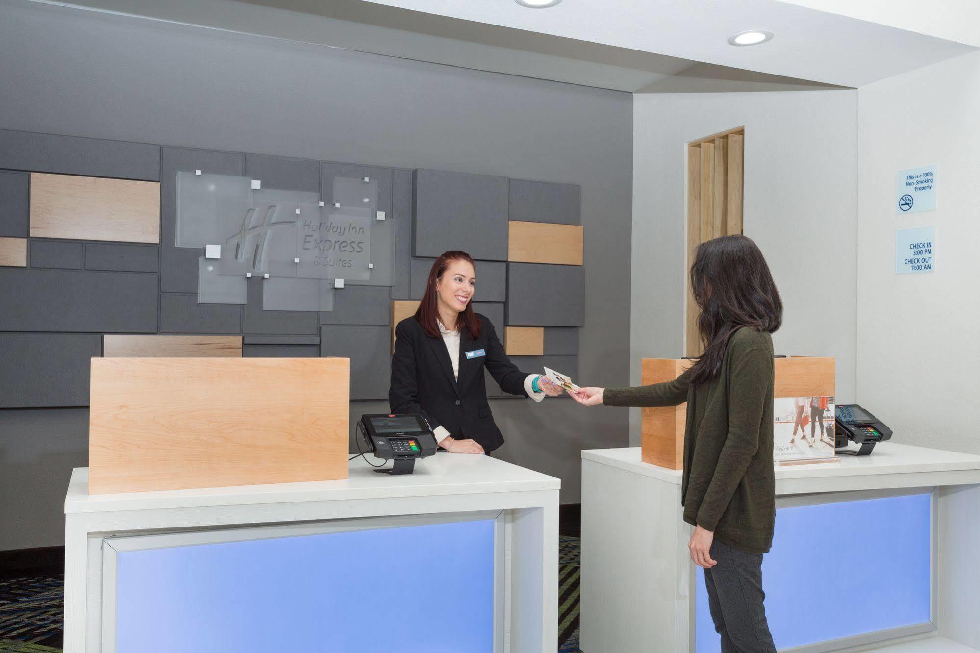 Holiday Inn Express & Suites. By Ihg Fleming Island Dış mekan fotoğraf